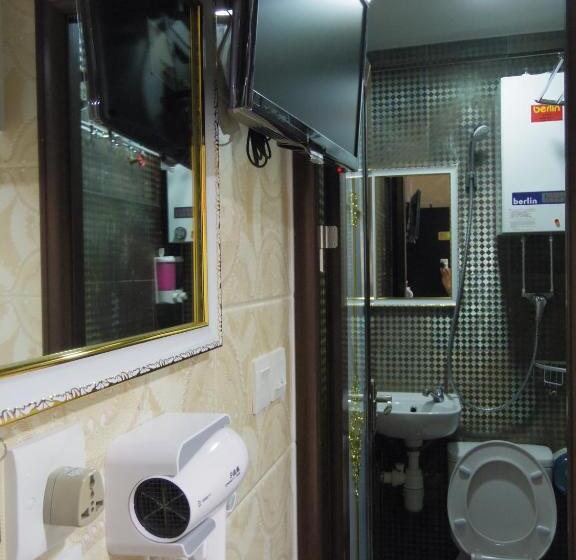 اتاق خانوادگی, Mabuhay