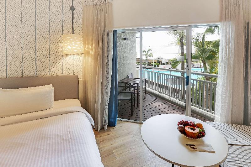 اتاق خانوادگی, Mabuhay