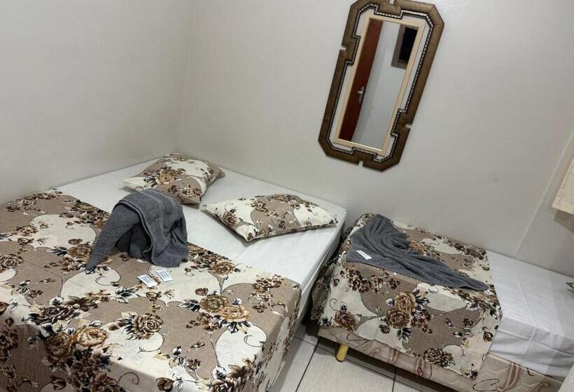 חדר דלוקס לשלושה, Pousada Rabake