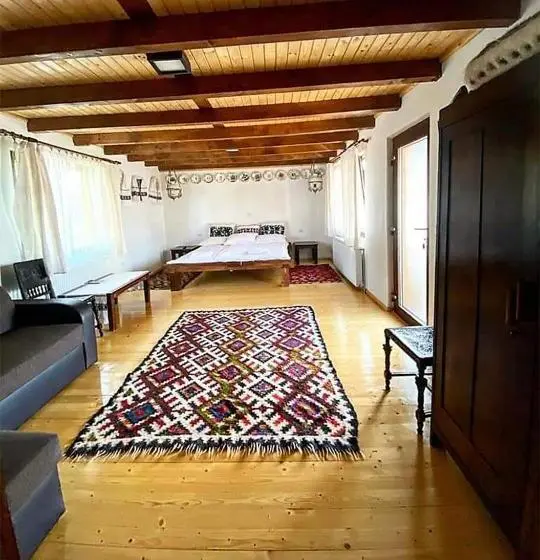 スタンダードルーム, Pensiunea Casa Traditiilor