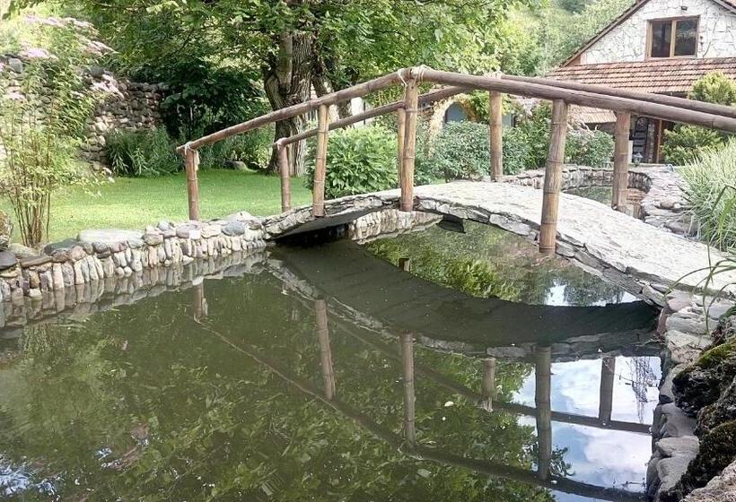Трехместный Номер Стандарт Вид на Сад, Eco Garden