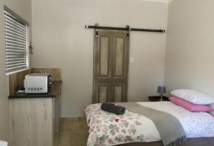 豪华房间, Kalahari Rus