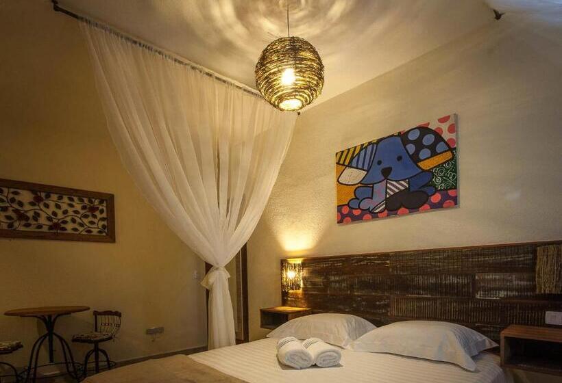 スイート, Pousada De Charme Emirados