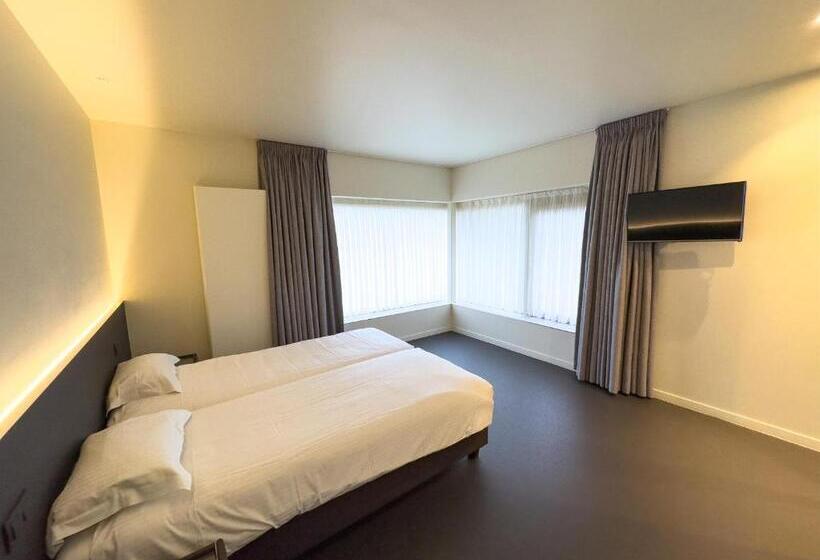 ファミリールーム, Villa Vindina