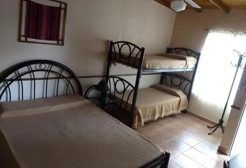 スタンダード４人部屋, Vila Sornico