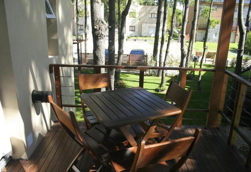 Апартаменты 2 Спальни, La Pedrera