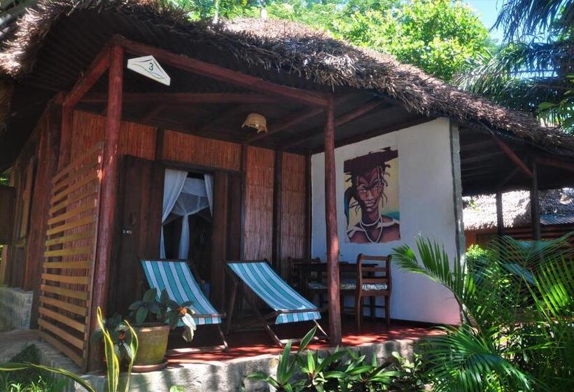 استودیوی استاندارد با چشمانداز دریا, Natiora Green Lodge