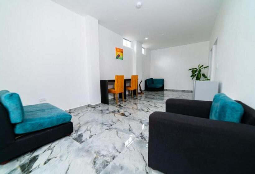 חדר סטנדרט לארבעה, Patty House Galapagos