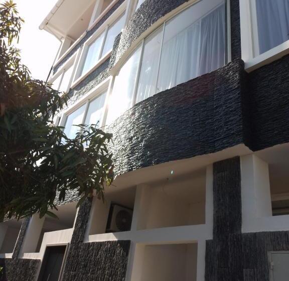 חדר סטנדרט לארבעה, Patty House Galapagos