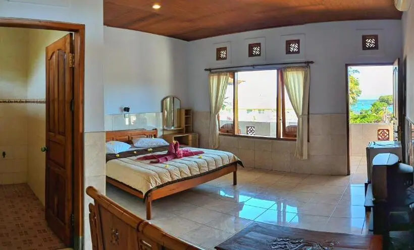 デラックスルーム, Serangan Inn Ii