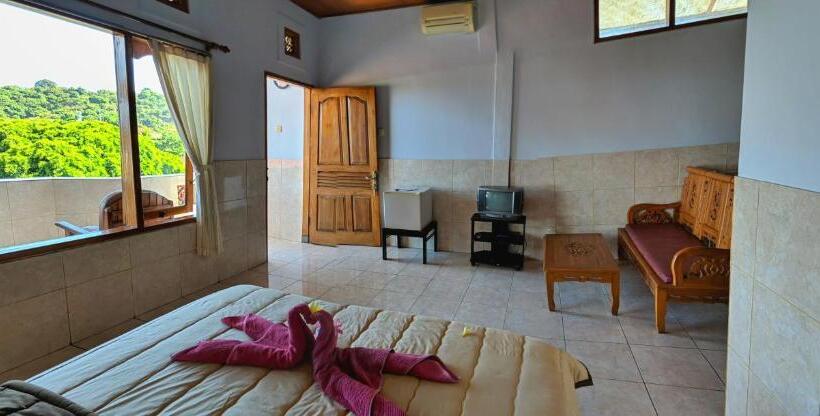 豪华房间, Serangan Inn Ii