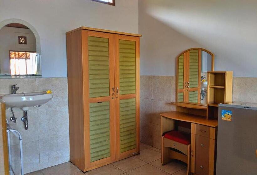 豪华房间, Serangan Inn Ii