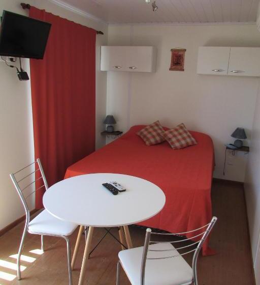 스탠다드 스튜디오 정원 전망, La Nueva Ensenada