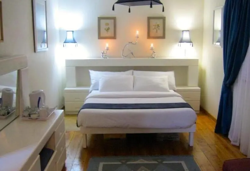 デラックスルーム, Ladismith Manor