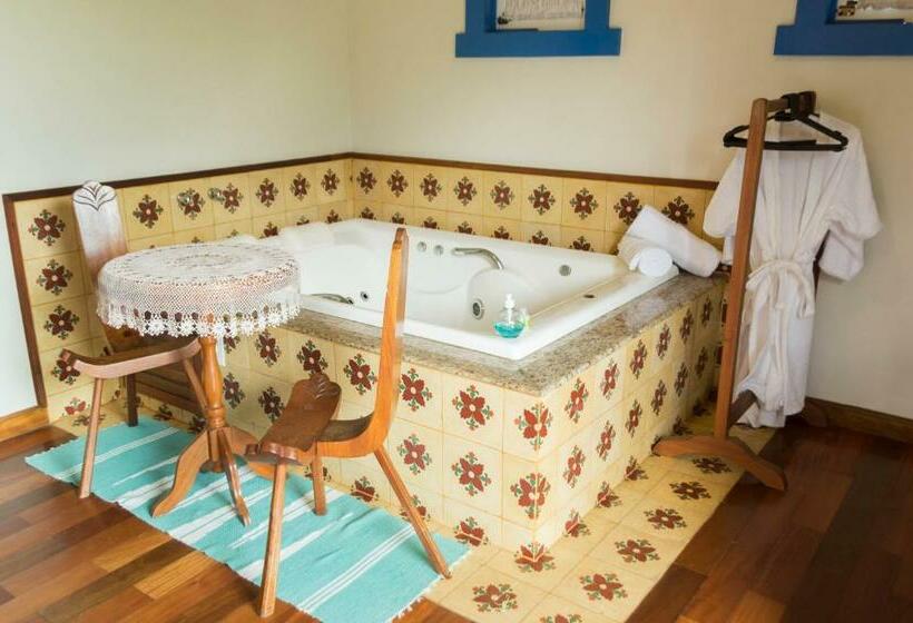 غرفة قياسية مزوَّدة بجاكوزي, Pousada Marília De Dirceu
