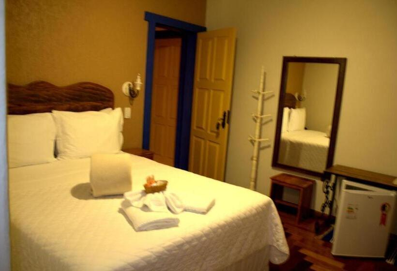 غرفة قياسية مطلة على الجبل, Pousada Marília De Dirceu