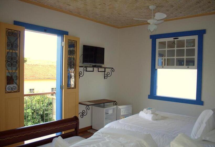 غرفة قياسية ثلاثية مزودة بشرفة, Pousada Marília De Dirceu