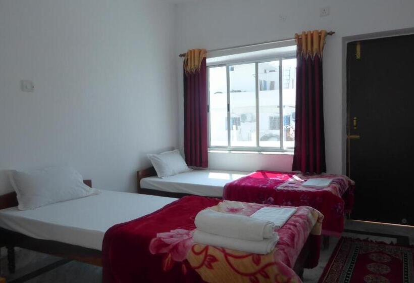 חדר סטנדרט מיטה זוגית, Rahul Guest House