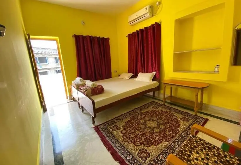 Deluxe-huone Parveke, Rahul Guest House