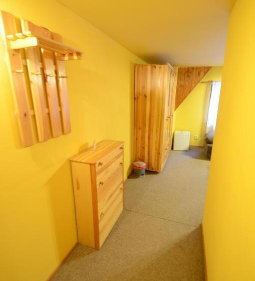 דירת חדר, Salas Partizanske