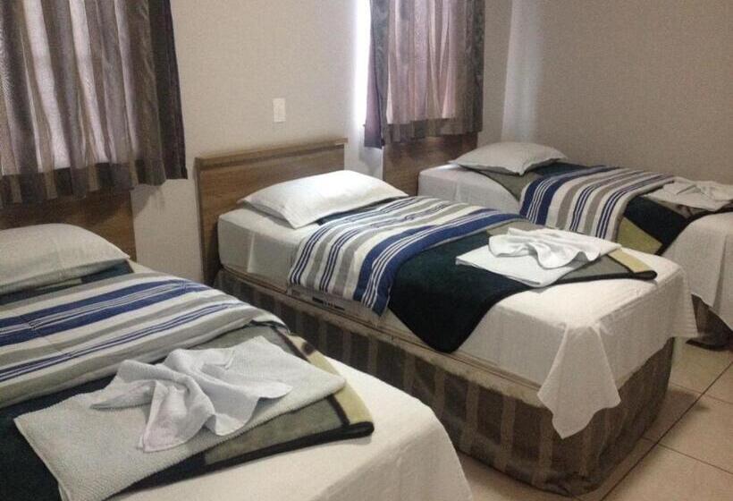 غرفة أساسية ثلاثية, Sokulski Flat