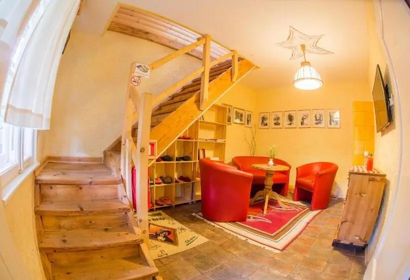 اتاق خانوادگی با سرویس بهداشتی مشترک, Guest House Kraljev Hrib