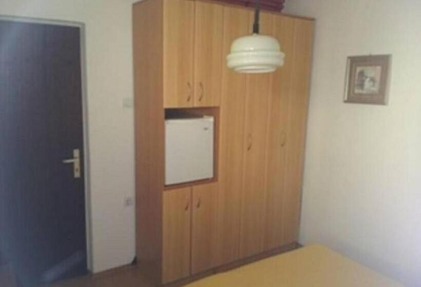 اتاق استاندارد با بالکن و چشمانداز دریا, Guest House Plima 2