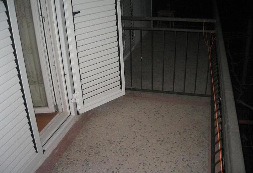 اتاق استاندارد با بالکن و چشم‌انداز دریا, Guest House Plima 2