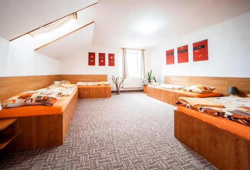 スタンダード４人部屋, Penzion Habrovická Bašta