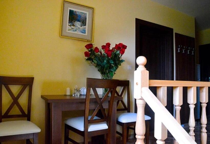 Номер Стандарт с Балконом, Penzion Veronika