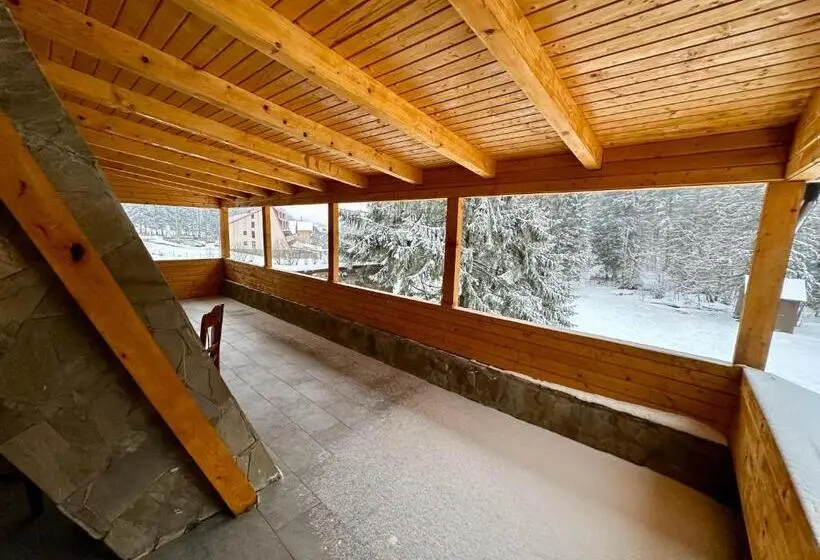 スイート, Pensiunea Rasnoava