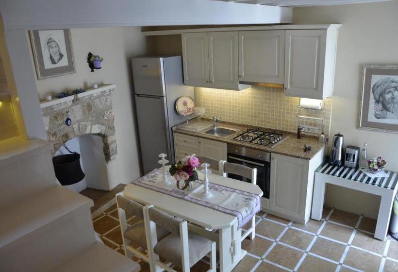 آپارتمان 1 خوابه, 8 Oda Marmaris