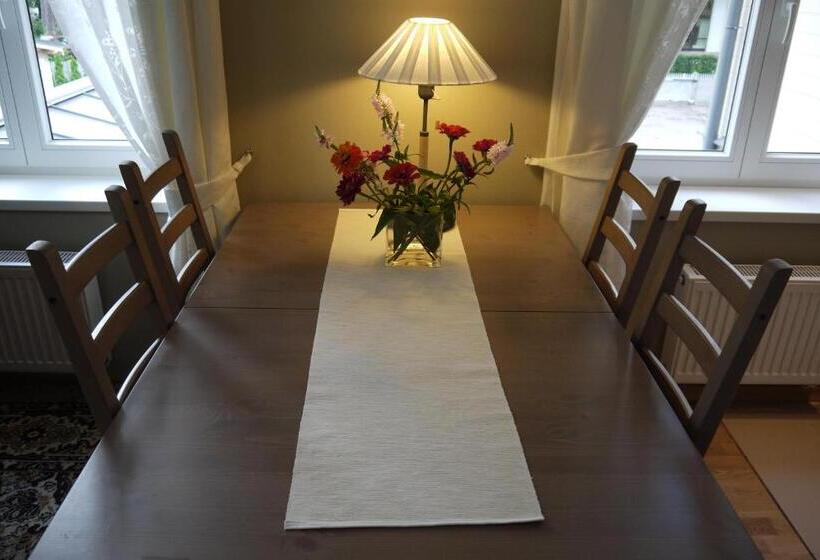 آپارتمان 1 خوابه با چشم‌انداز باغ, Apartments Livia