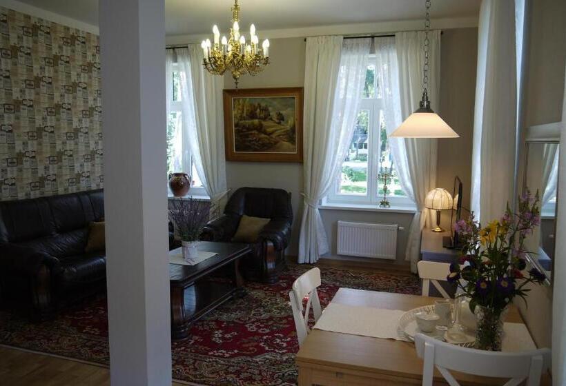 آپارتمان 1 خوابه, Apartments Livia