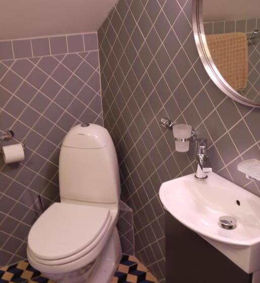 استودیو خانوادگی, Apartments Livia