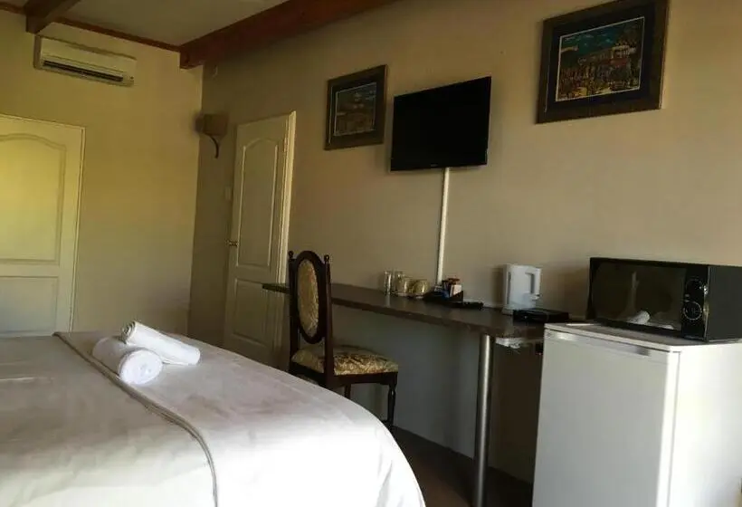 سوییت, Smart Villa Guest House