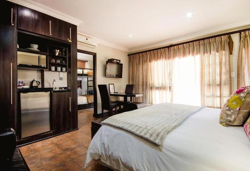 家庭间, @the Villa Guest House