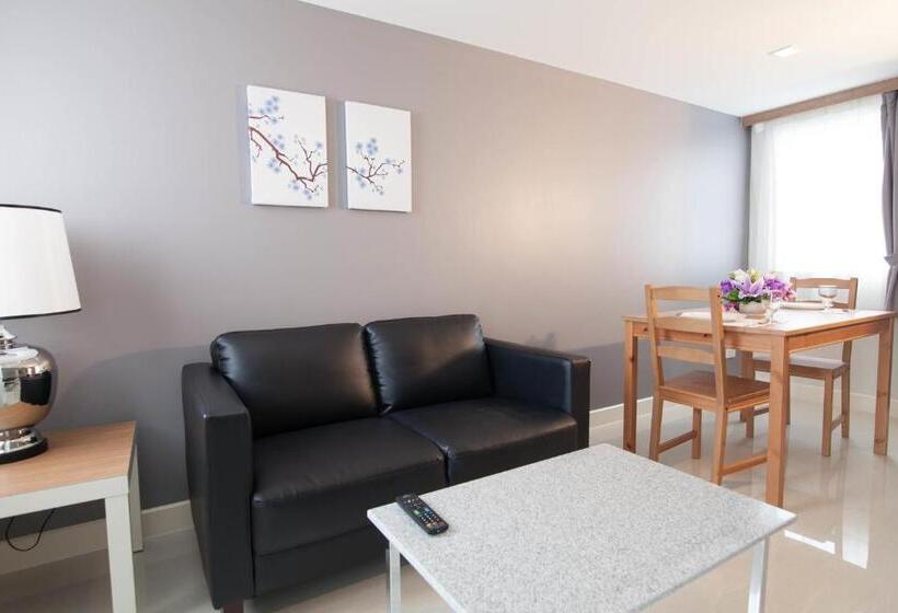 Апартаменты Deluxe 1 Спальня, Racha Residence