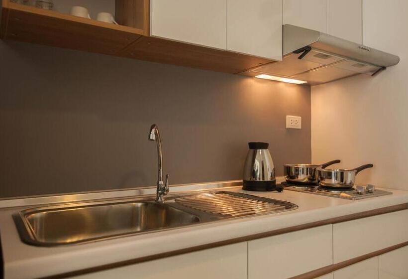 Апартаменты 2 Спальни, Racha Residence