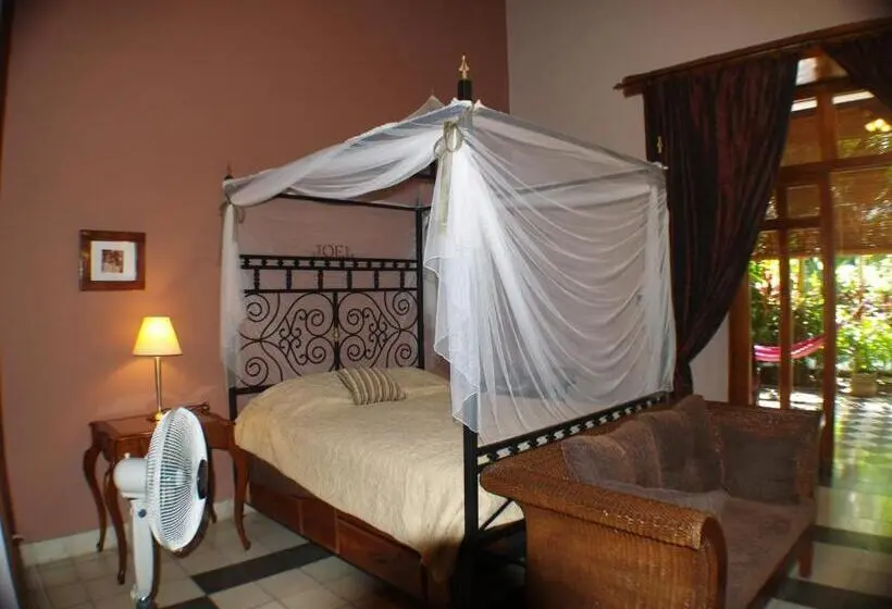 سوییت, Casa Cubana Granada Nicaragua