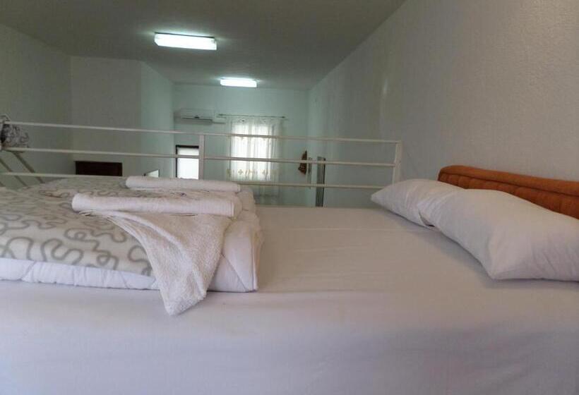 آپارتمان 1 خوابه, Green River Apartment