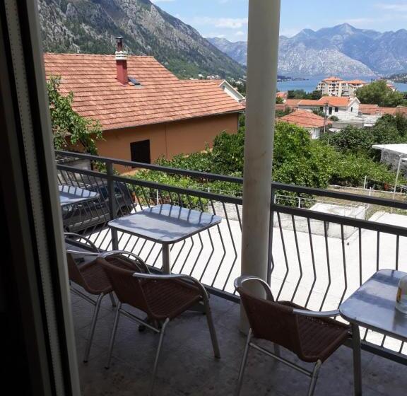 Triple Room Sea View, Guest House Sandra