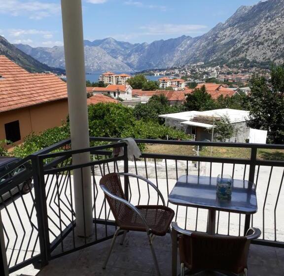 Triple Room Sea View, Guest House Sandra