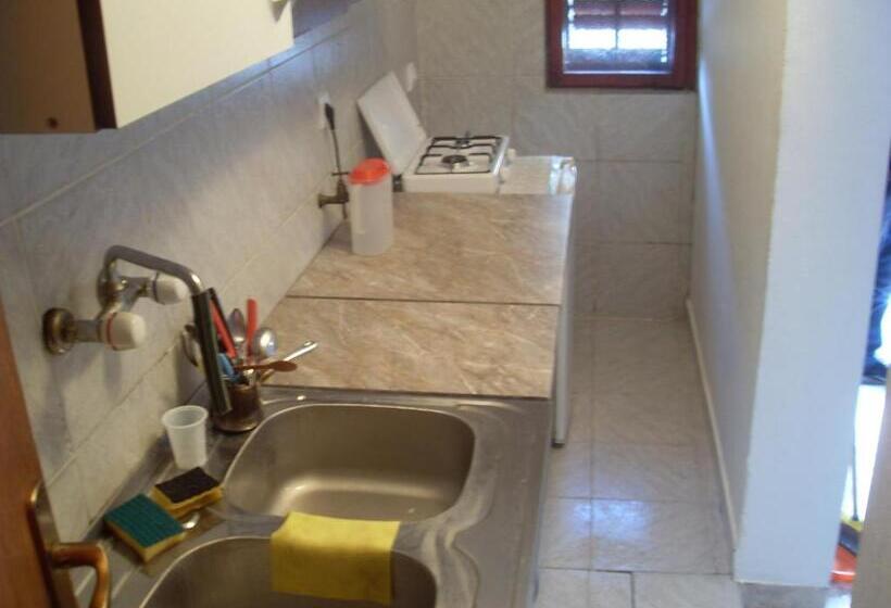 آپارتمان 1 خوابه, Guest House Sandra