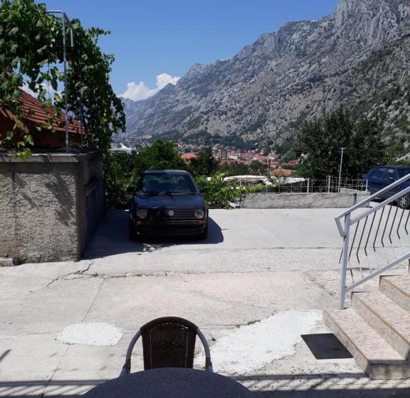 اتاق استاندارد چهار تخته, Guest House Sandra