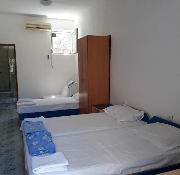 اتاق استاندارد چهار تخته, Guest House Sandra