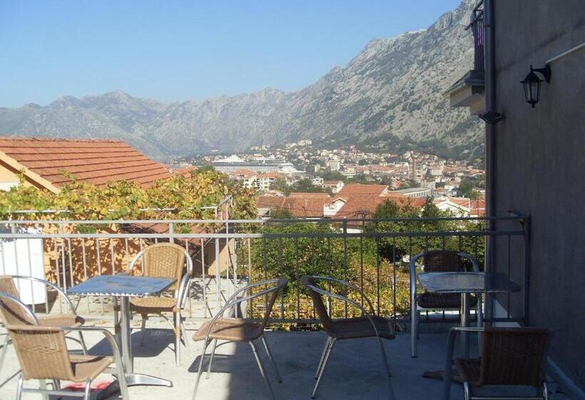 اتاق استاندارد, Guest House Sandra