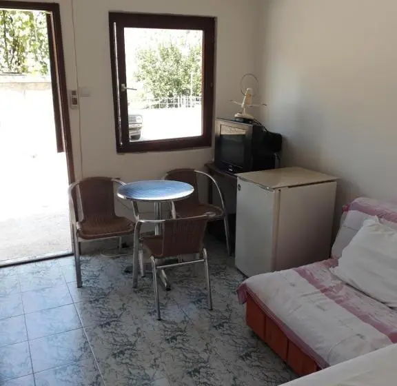 آپارتمان 1 خوابه, Guest House Sandra