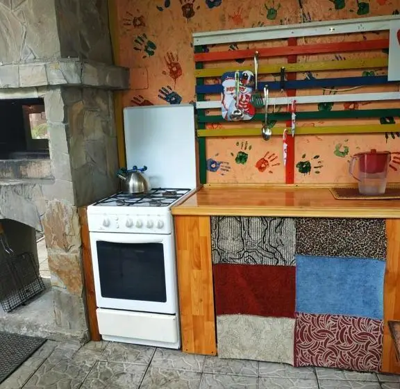 اتاق خانوادگی, Kitech Guest House