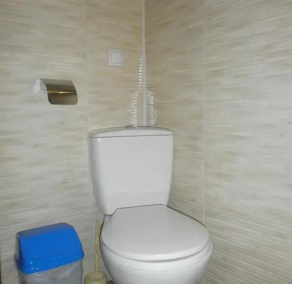 اتاق خانوادگی, Kitech Guest House